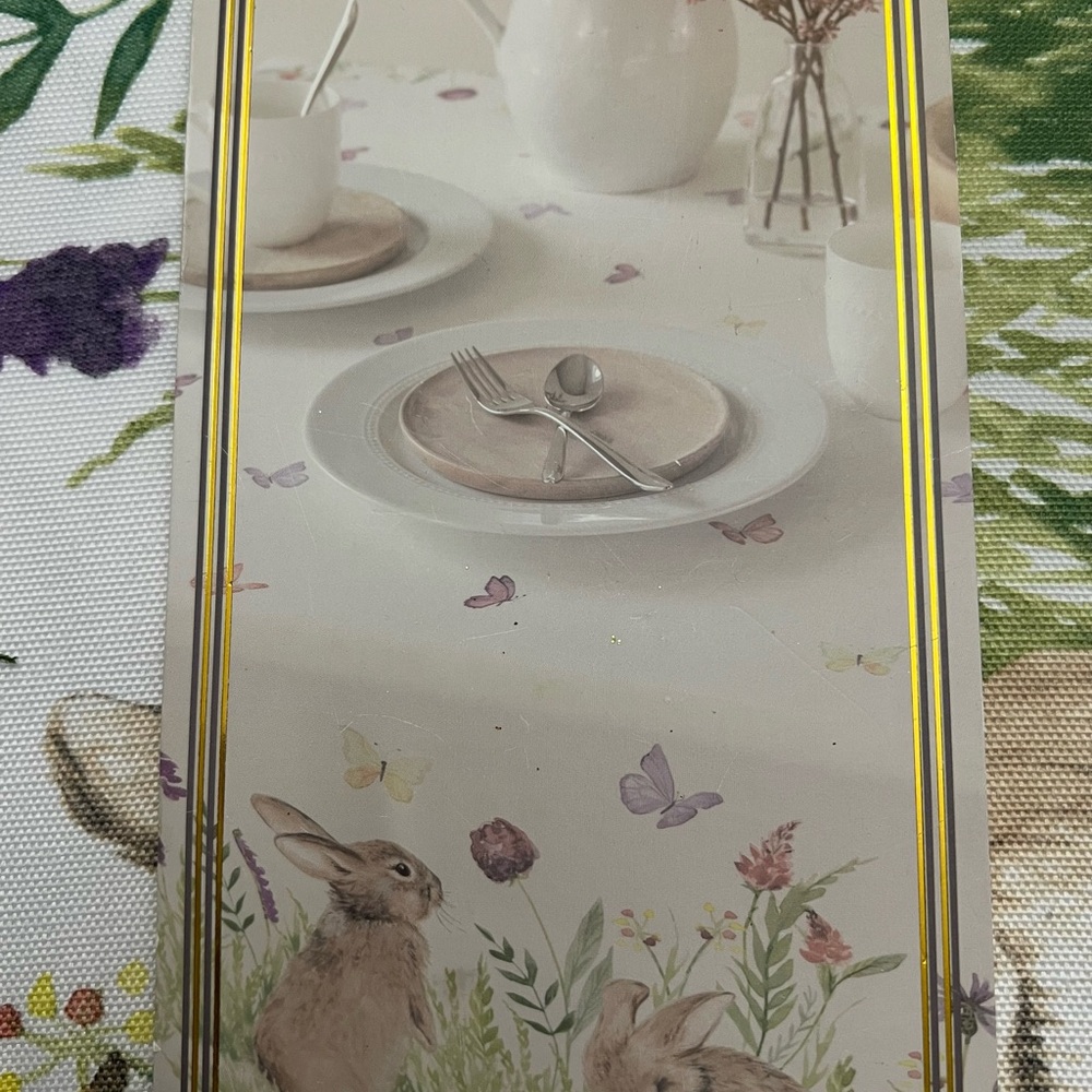 Springtime Pastel Table Linen Set - Picture 6 of 7